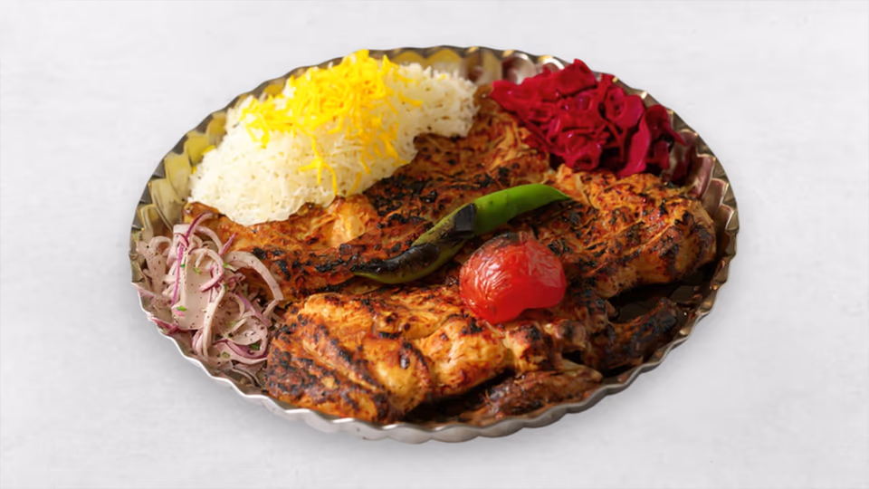 Ganzes gegrilltes Huhn